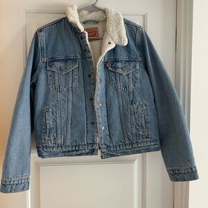 Levi's Cream Sherpa Jacket